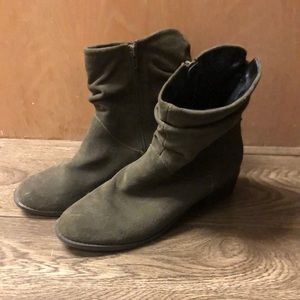 Aldo booties size 9